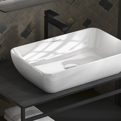 Смеситель для раковины FUTURA однорычажный высокий без донного клапана 3/8, матовый черный Смеситель для раковины FUTURA однорычажный высокий без донного клапана 3/8, матовый черный